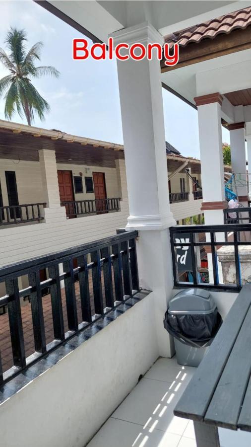 A Pousada Dormsin Social Phi Phi Don Exterior foto